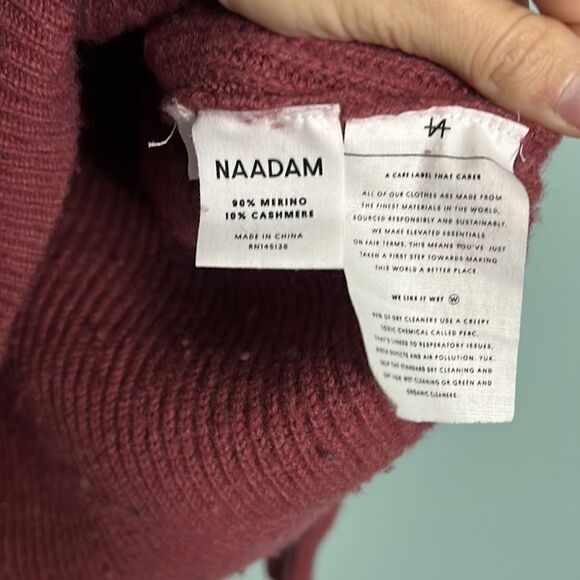 NAADAM Merino Wool V Neck Sweater - Picture 5 of 8